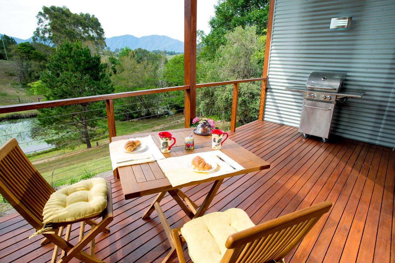 Lilypad Luxury Cabins Bellingen Eksteriør billede